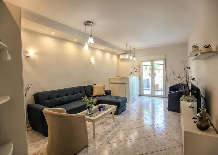 Lägenhet Meteora Sky House *